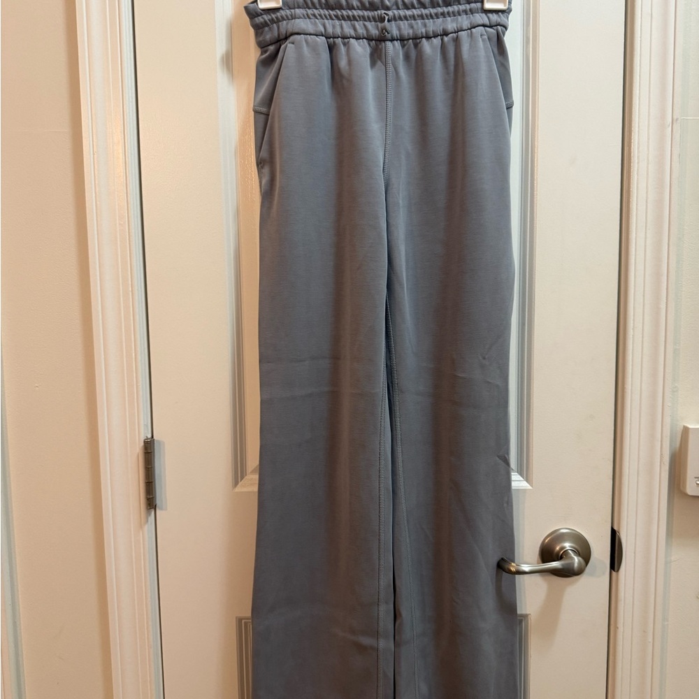 Lululemon High-Rise Softstreme Pants